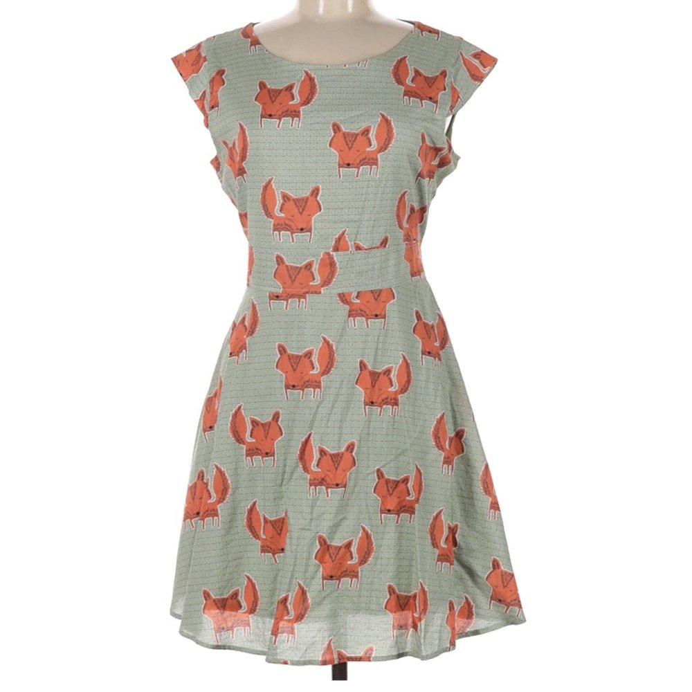 SM Wardrobe Sage Green Fox Tie-back Dress